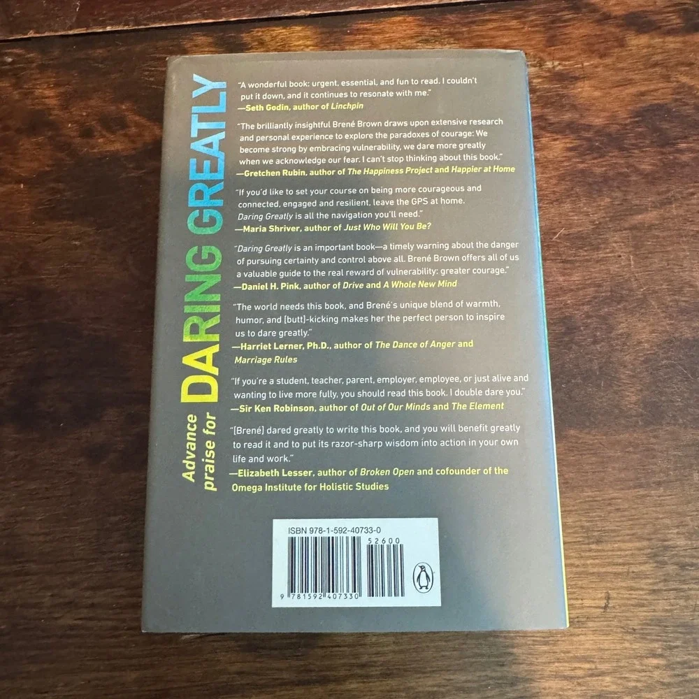 Daring‎ Greatly Brene Brown Book Vulnerability Leadership Parenting